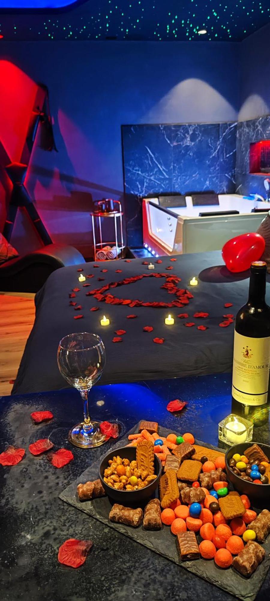 Loveroomxspa Bourg-Saint-Christophe Extérieur photo