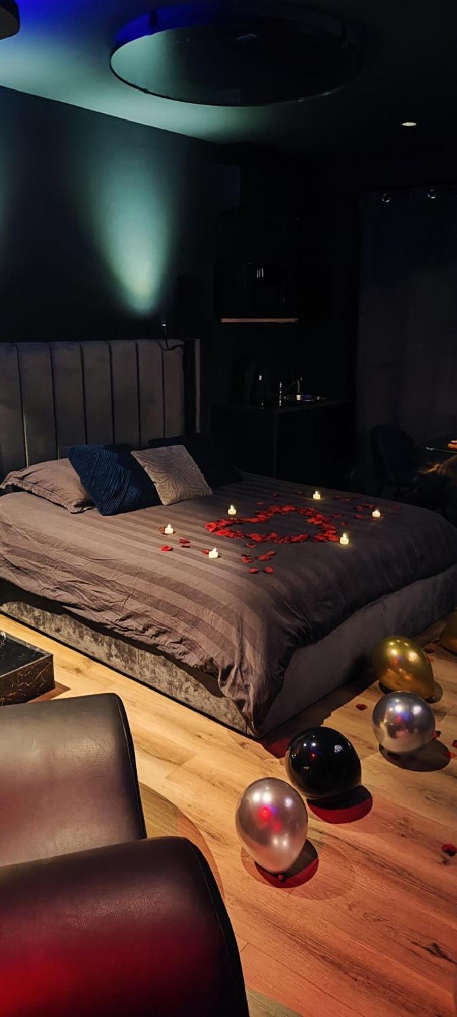 Loveroomxspa Bourg-Saint-Christophe Extérieur photo