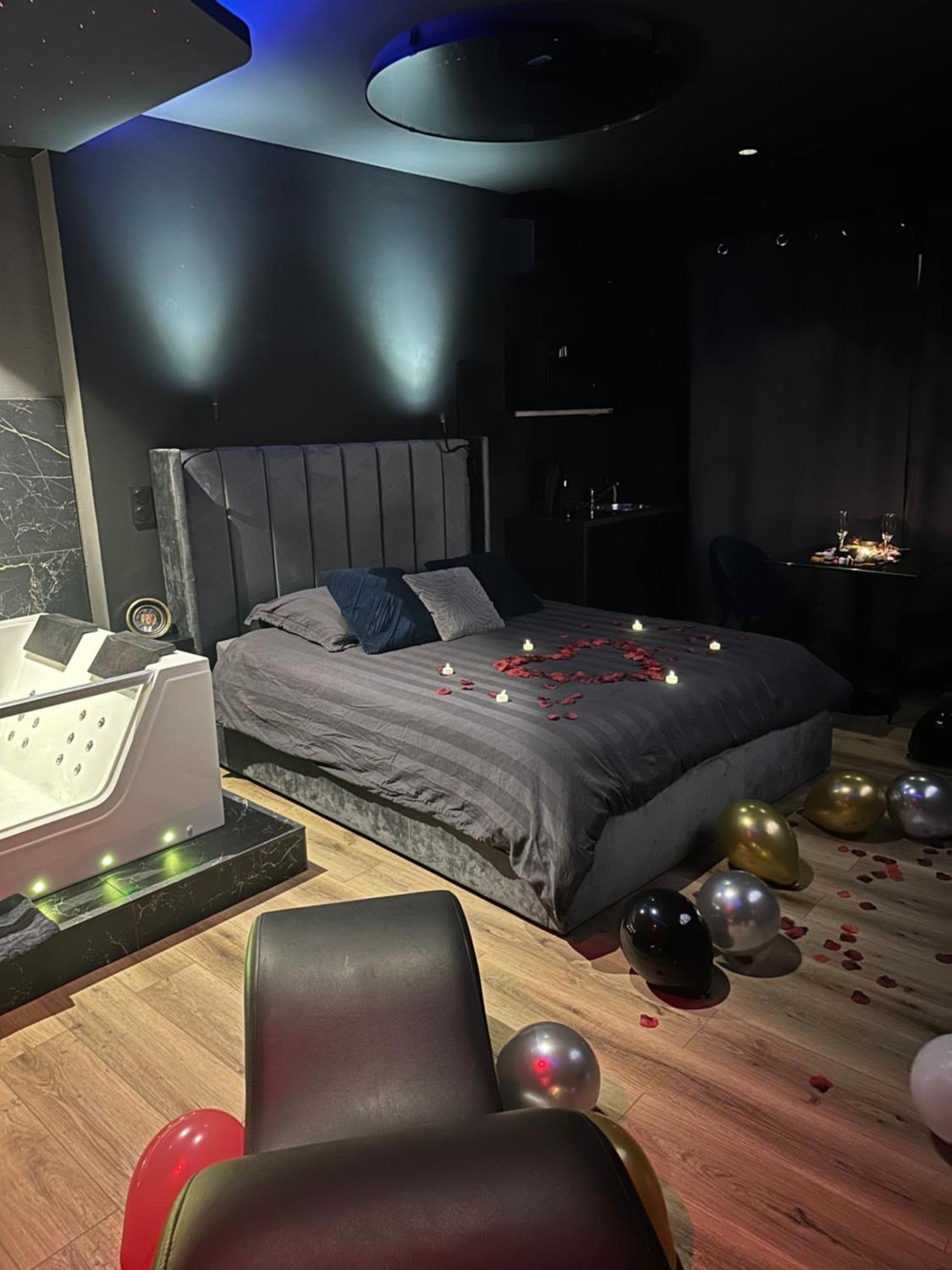 Loveroomxspa Bourg-Saint-Christophe Extérieur photo
