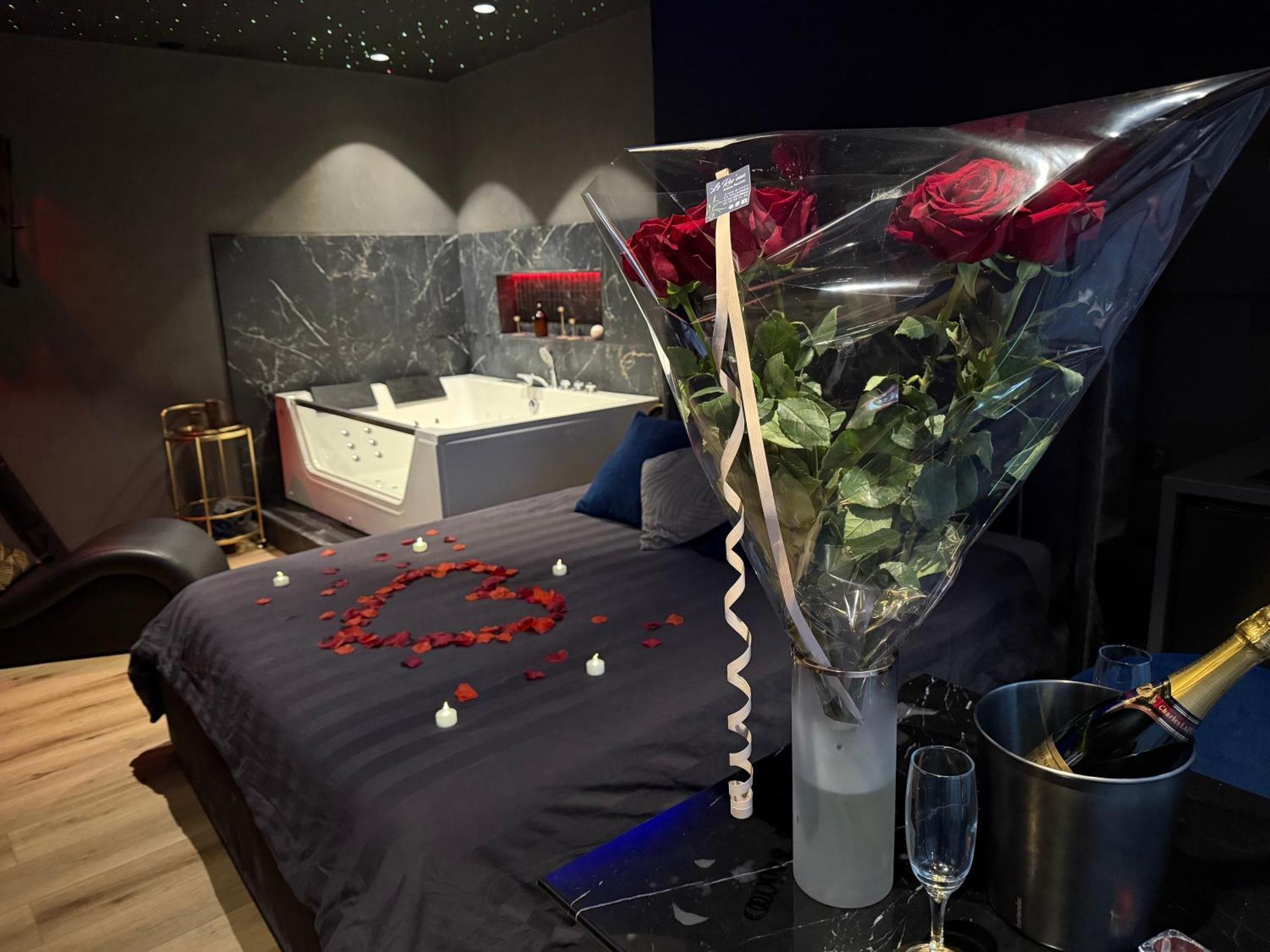 Loveroomxspa Bourg-Saint-Christophe Extérieur photo